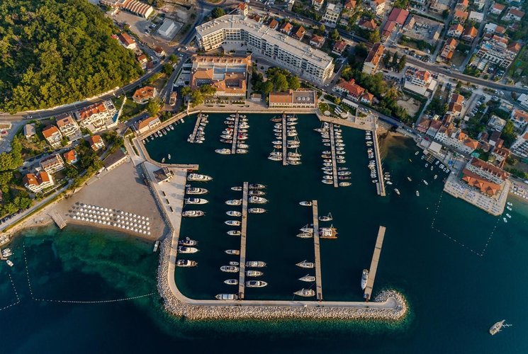 Boating is fun with a Bavaria Yachtbau in Herceg Novi