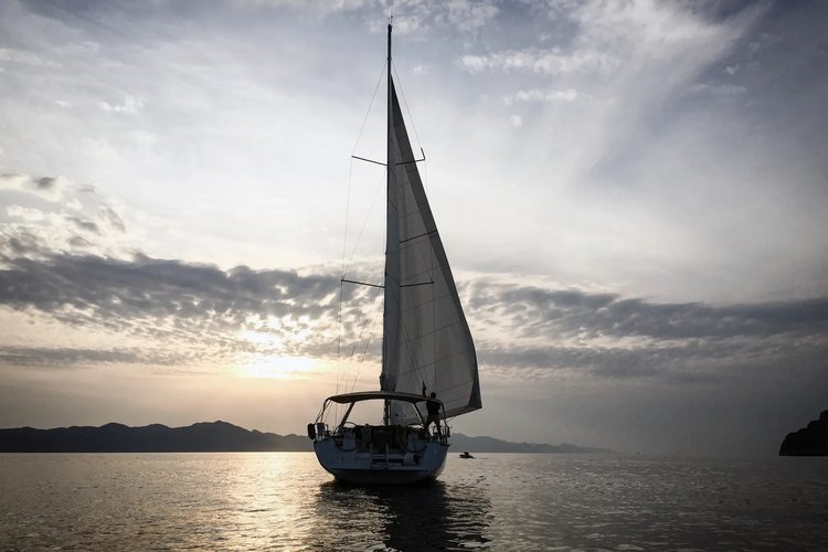 Beneteau boat for rent in Tivat