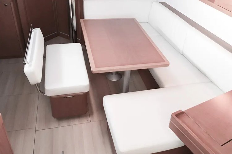 Discover Tivat surroundings on this Oceanis 45 Beneteau boat