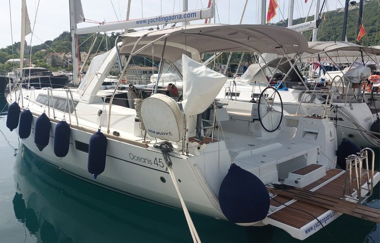 Monohull boat rental in Lazure Meljine Marina, Montenegro