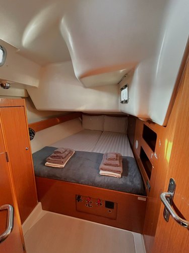 Boat for rent Beneteau 50.0 feet in Alimos Marina, Greece