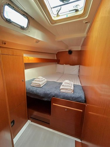 Boat for rent Beneteau 50.0 feet in Alimos Marina, Greece