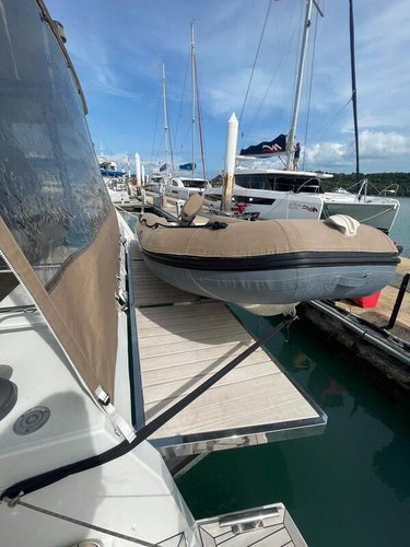 Discover Phuket surroundings on this Fountaine Pajot Saona 47 Quintet - 5 + 1 cab. Fountaine Pajot boat