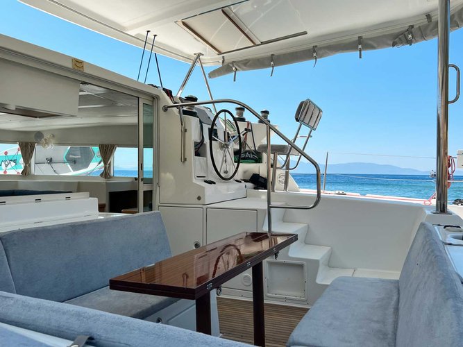 Discover Bodrum surroundings on this Lagoon 420 Lagoon boat