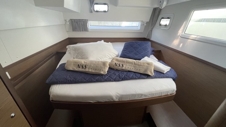 Boat for rent Lagoon 42.0 feet in Marina Cala de' Medici, Italy
