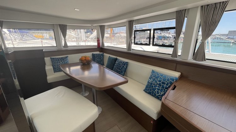 Boat rental in Castiglioncello, 