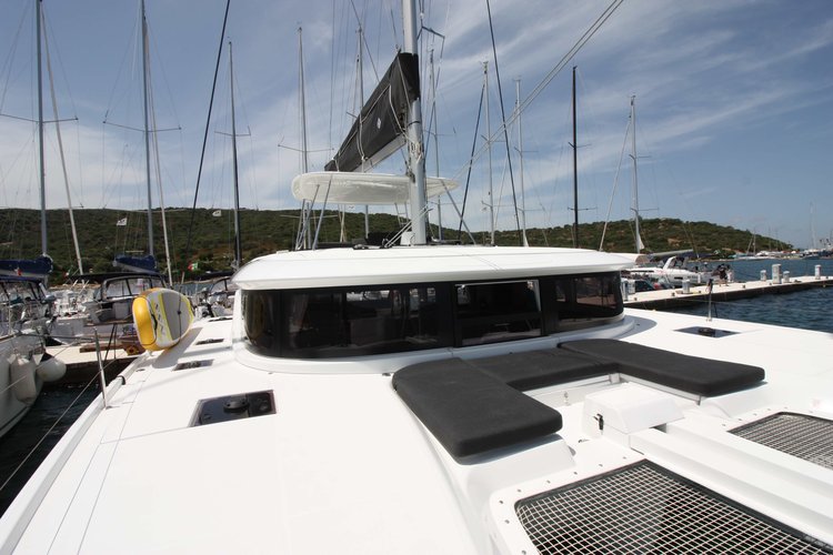 Lagoon boat for rent in St. George's