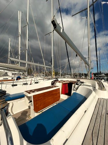 59.0 feet Ocean Yachts in great shape