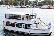 Experience Elevated Entertaining on the Water