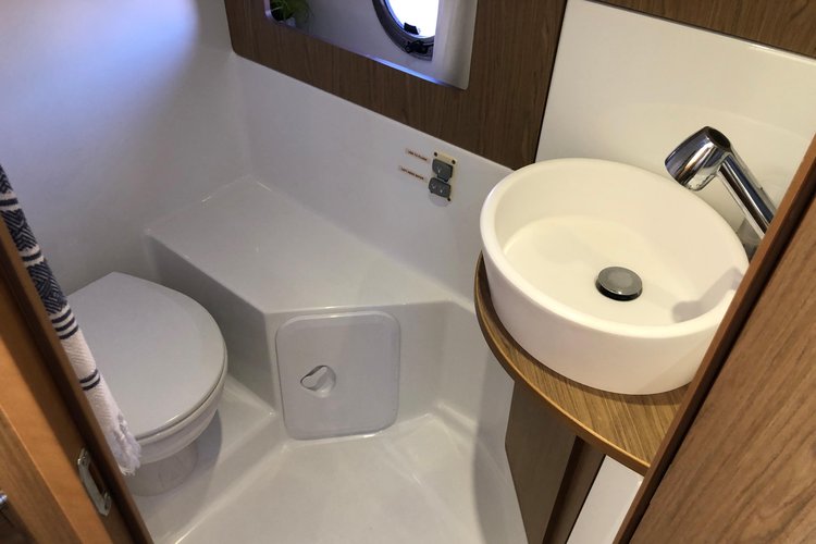 Beneteau boat for rent in Emeryville