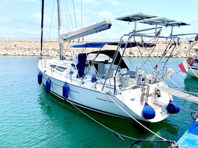 Luxury Private Sailing Experience – Perfect for Families & Friends