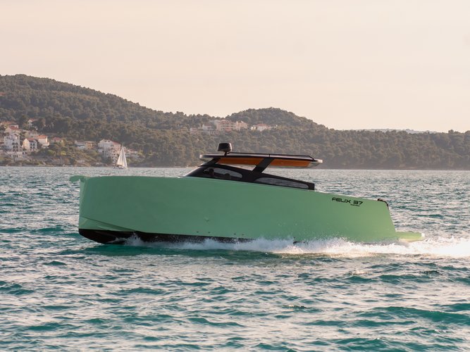Discover Split in style boating on this motor boat rental