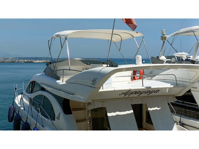 Get on the water and enjoy Rome in style on our Azimut Yachts Azimut 46