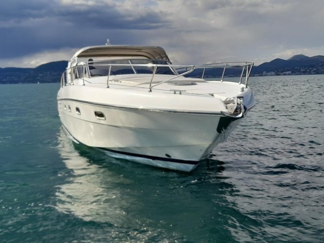 Cruise in style on this beautiful motor boat rental