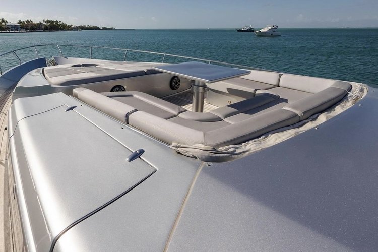 Up to 13 persons can enjoy a ride on this Motor yacht boat