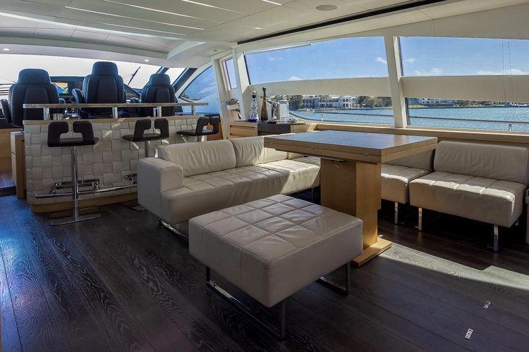 Motor yacht boat for rent in Miami Beach