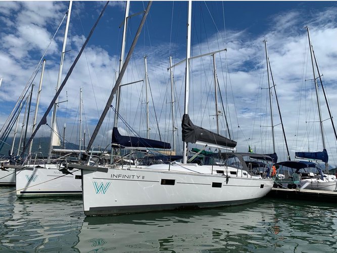 Hop aboard this amazing sailboat rental in Paraty!