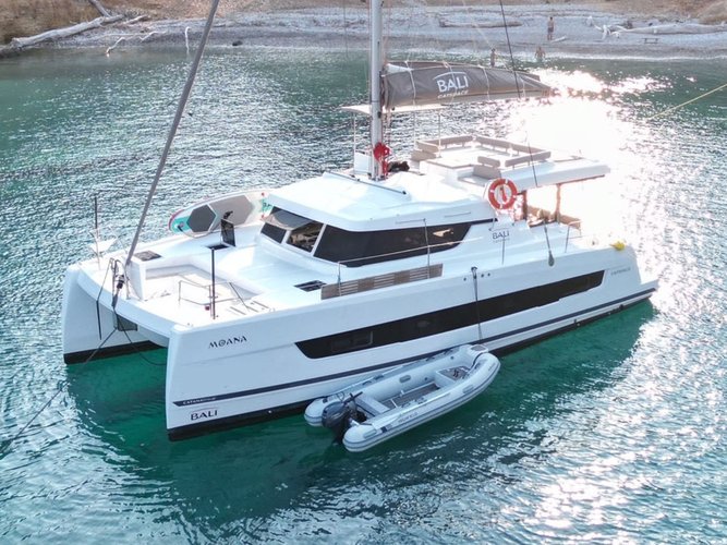Hop aboard this amazing sailboat rental in Göcek!