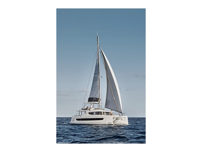 Explore Golfo Aranci on this beautiful sailboat for rent