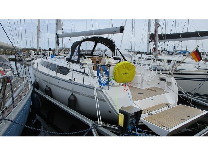 Discover Göteborg in style boating on this sailboat rental