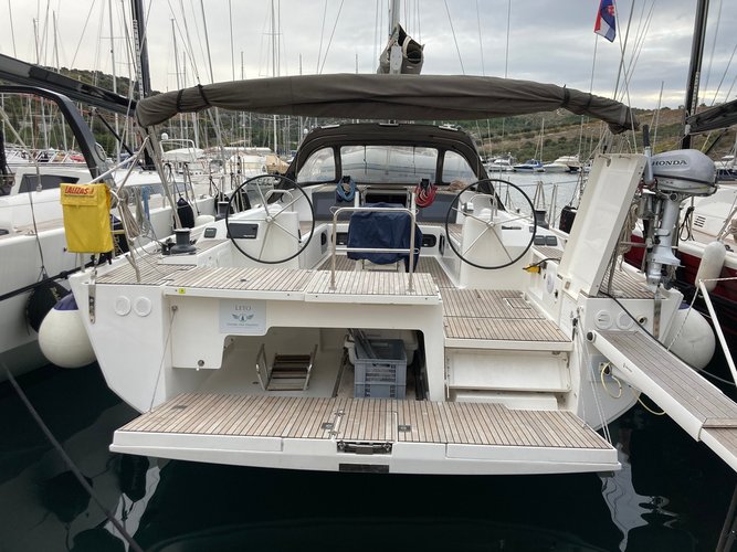 Experience sailing at its best on this sailboat charter