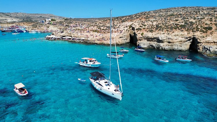 Private Charter on Amazing Yacht