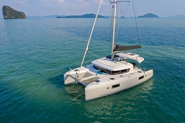 Charter this amazing Lagoon Lagoon 42 in Split, HR