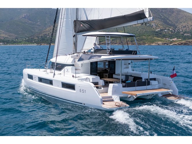 Charter this amazing Lagoon Lagoon 51 in Gros Islet, LC