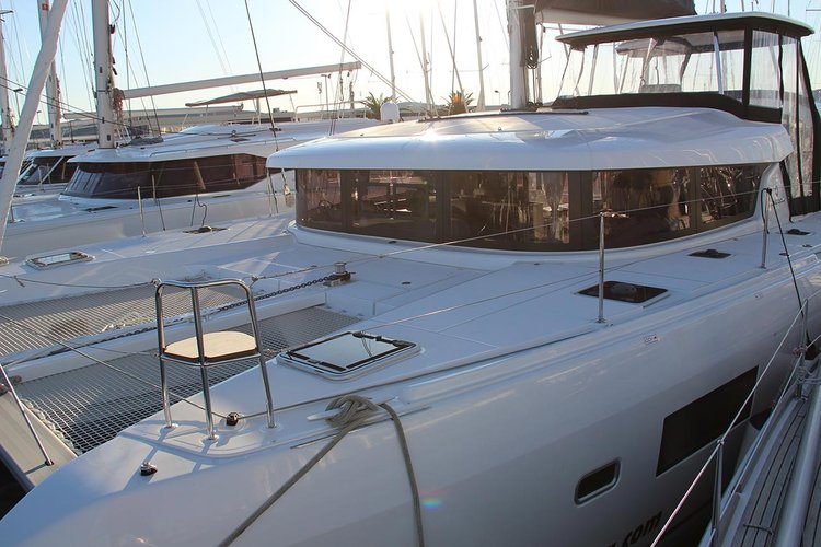 Experience sailing at its best on this sailboat charter