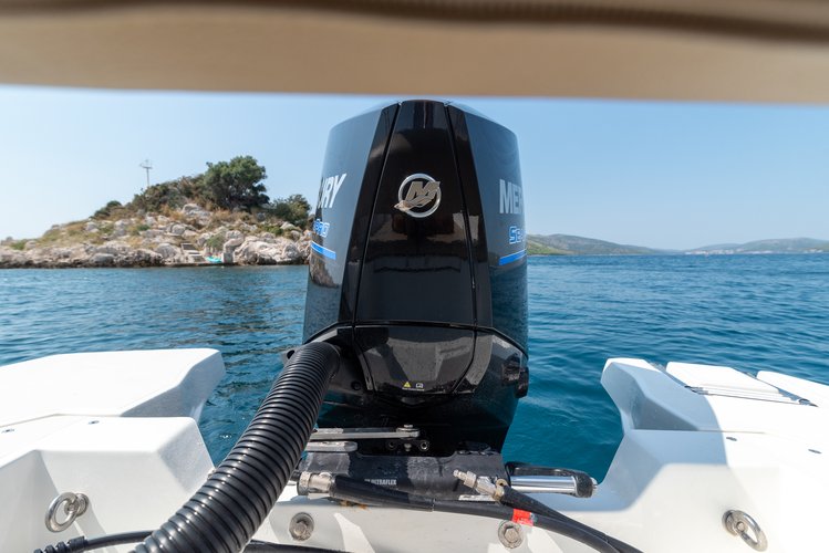 Motor boat boat for rent in Trogir