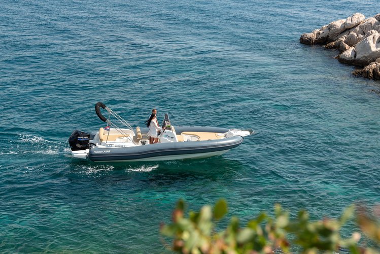 Boat for rent  25.9 feet in Park Žudika, Croatia