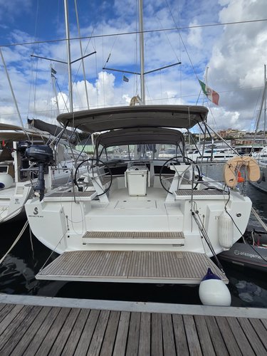 The best way to experience Campania is by sailing