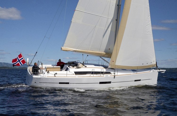 Experience sailing at its best on this sailboat charter