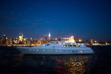 97ft Luxury Motor Yacht in NYC/NJ